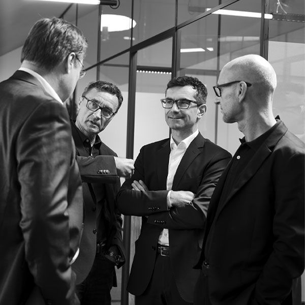 centerline/ - Training für Projektmanagement-Skills und soziale Kompetenz centerline/ - Training für Projektmanagement-Skills und soziale Kompetenz