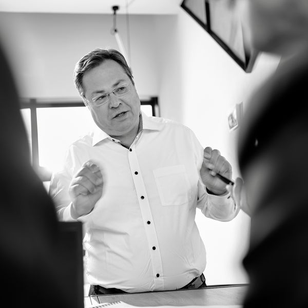 Consulting - Beratung und Begleitung bei konkreten Projekten und Prozessen Consulting - Beratung und Begleitung bei konkreten Projekten und Prozessen